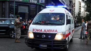 ¿Qué se sabe hasta ahora de las mortales explosiones de los beepers de Hezbolá en Líbano?