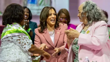 Qué son las Divine 9 y qué papel están jugando para que Kamala Harris pueda ganar las elecciones de EE.UU.