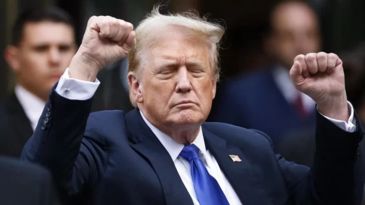Juez del caso Stormy Daniels retrasa la sentencia contra Trump hasta después de las elecciones