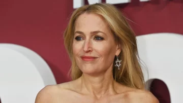 'Me sorprendió la vergüenza de compartir fantasías sexuales': Gillian Anderson cuenta su experiencia de escribir y editar el libro Want