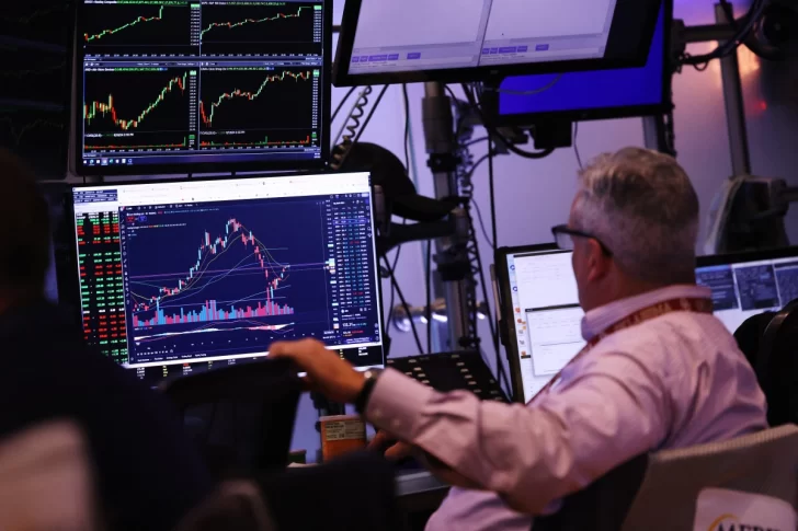 Wall Street abre con notables subidas en sus principales índices tras la bajada de tipos