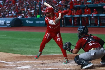 Los Diablos Rojos castigan a un colombiano y toman ventaja en la final