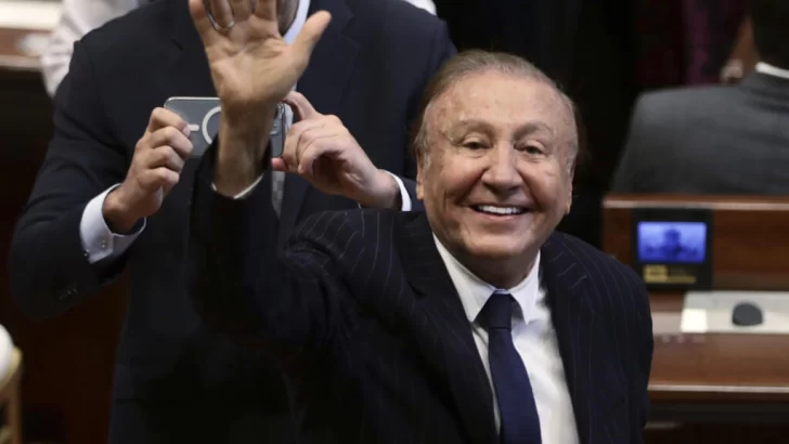 Muere Rodolfo Hernández, el outsider que disputó a Petro la Presidencia de Colombia