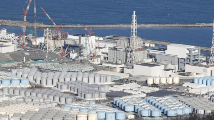 Lanzan en Fukushima un nuevo intento de extraer residuos radiactivos