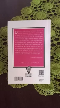 Contraportada-de-Entre-dos-silencios-de-Hilma-Contreras-editado-por-la-UNAM-de-Mexico-409x728