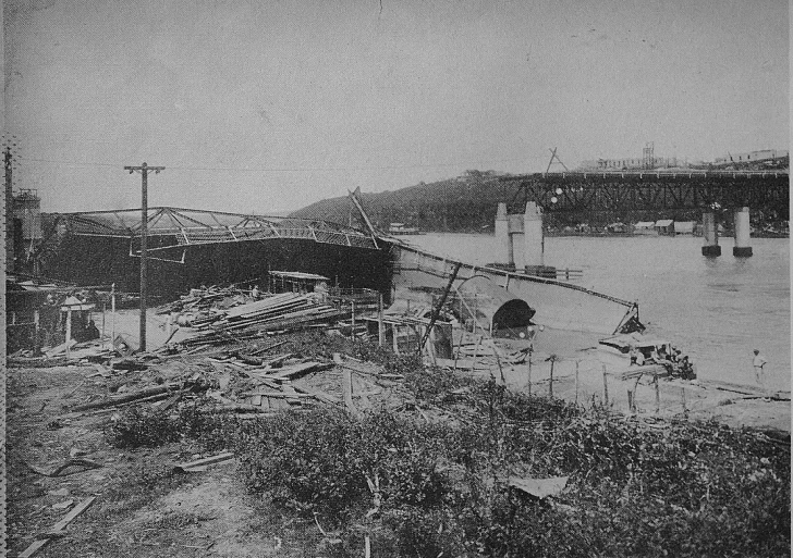 El-puente-Ozama-destruido-por-el-ciclon-San-Zenon-.-Foto-publicada-en-la-Revista-Ahora-JPG-728x513