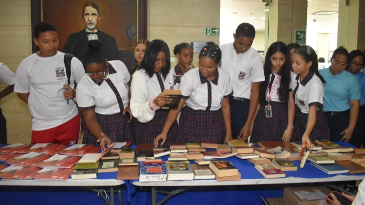 Instituciones organizan Maratón Internacional del Libro y la Lectura