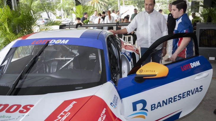 Banreservas organiza encuentro con Jimmy Llibre previo al GT Challenge