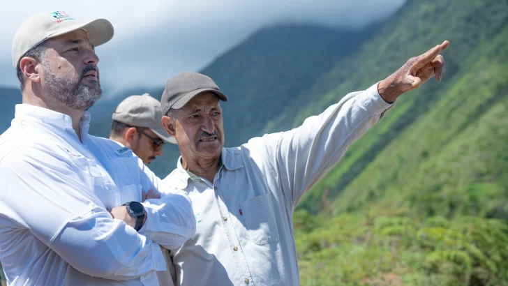 Autoridades de Medio Ambiente recorren el Parque Nacional Valle Nuevo