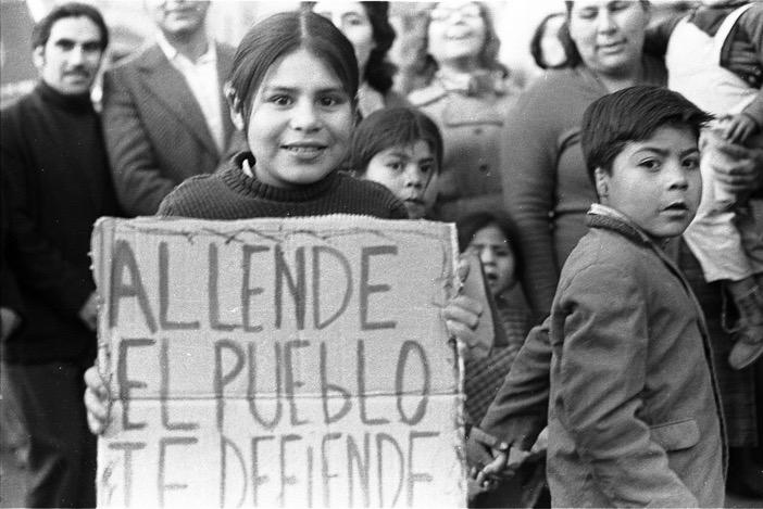 LUPA-allende-el-pueblo-te-defiende