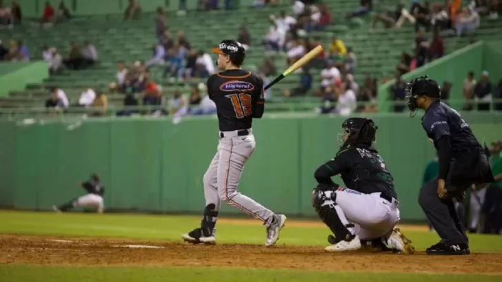 Troy Johnston defenderá nuevamente la camiseta de los Toros del Este