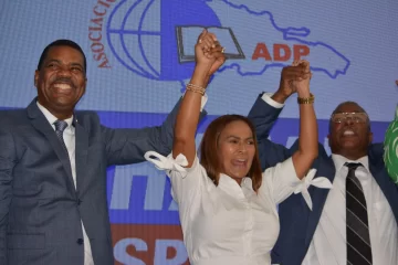 Fuerza Magisterial presenta a Adhamilka Espinal como candidata a la Presidencia Nacional de ADP