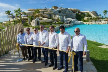 Abinader inaugura el Dorado Water Park en Cap Cana