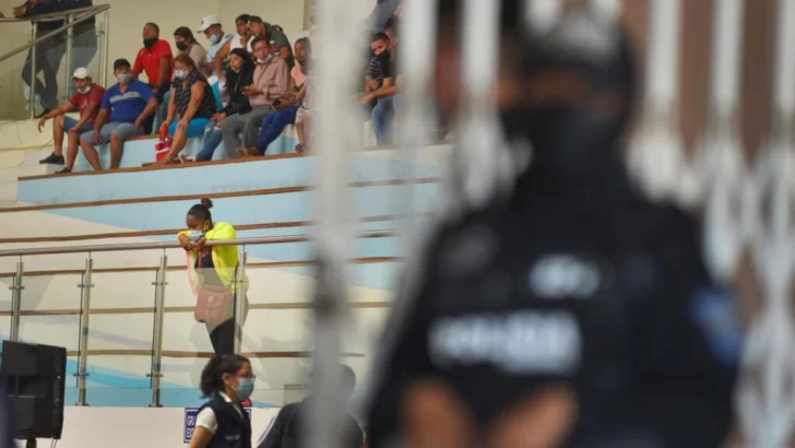 Asesinan a tiros a la directora de la mayor cárcel de Ecuador en un atentado en su contra