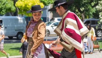 El renacer de la cueca, el emblemático baile nacional de Chile (y su expansión en otros países de América Latina)