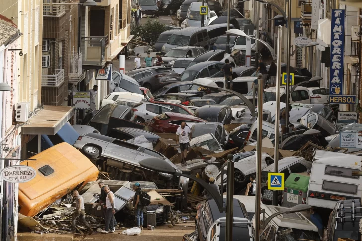 DANA: imágenes impactantes de Valencia y otras comunidades españolas afectadas por inundaciones