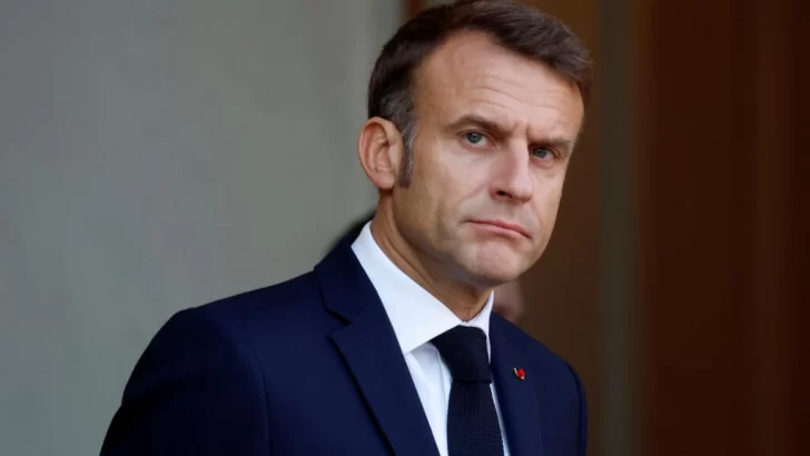 Macron acusa a ministros de adjudicarle polémicas declaraciones sobre la creación de Israel