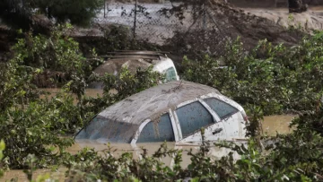 Caos en España: varios muertos y desaparecidos por las torrenciales lluvias en el sureste del país