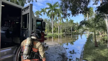 Habitantes de Fort Myers (Florida) respiran tranquilos porque Milton 'pudo ser peor'