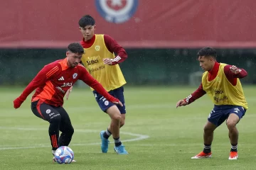 Chilenos confían iniciar frente a Brasil la recuperación de la Roja