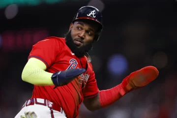 Los Bravos ejercen su opción sobre el dominicano Marcell Ozuna