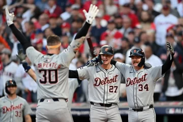 Carpenter pega jonrón de tres carreras y Tigres igualan Serie Divisional ante Guardianes