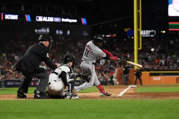 Guardianes derrotan a Tigres y extienden la Serie Divisional a un quinto y decisivo juego