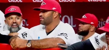 Albert Pujols debuta como dirigente con triunfo de los Leones sobre los Tigres