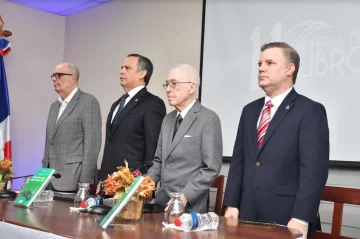 Apertura-de-la-Feria-el-Libro-de-Historia-Dominicana-2024.-728x482