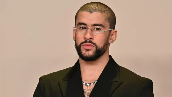 Bad Bunny responde el insulto racista de la campaña de Trump con un orgulloso homenaje a Puerto Rico