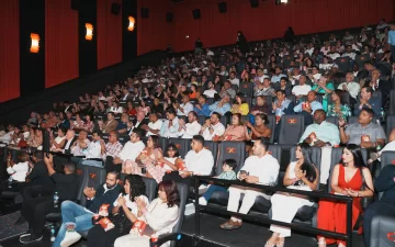 Caribbean-Cinemas-abre-sus-puertas-en-San-Francisco-de-Macoris2-728x455