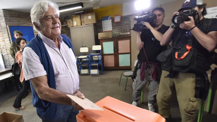 Cierran los centros de votación en Uruguay