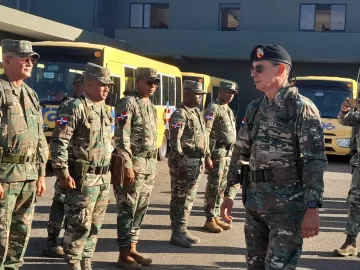 Comandante del Ejército inspecciona cuarta y tercera brigadas