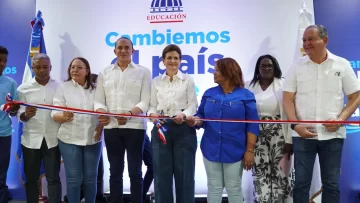 Vicepresidenta encabeza inauguración de liceo en San Juan