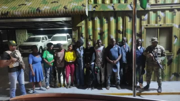 Ejército apresa traficantes de indocumentados haitianos