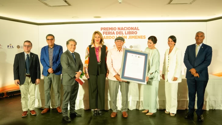 Manuel Matos Moquete, ganador del Premio Nacional Feria del Libro Eduardo León Jimenes 2024