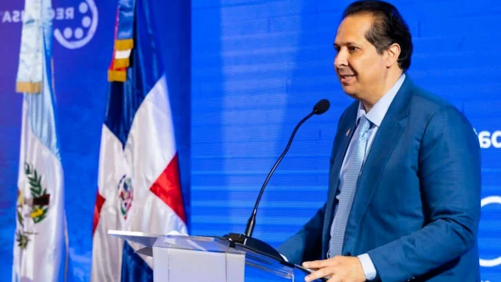 Ministro de Salud promueve la digitalización para mejorar el sistema sanitario en República Dominicana