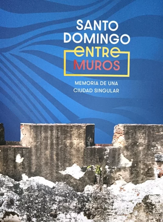 Portada-libro-Santo-Domingo-entre-muros-536x728