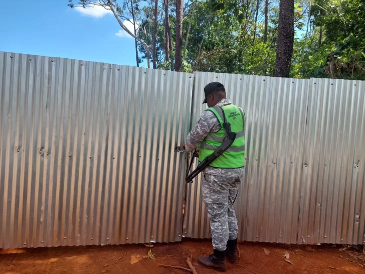 Paralizan construcción de una estación de expendios de combustibles en Jarabacoa