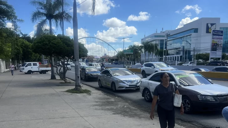 El transporte público eficiente: una lección de los Países Bajos para la República Dominicana