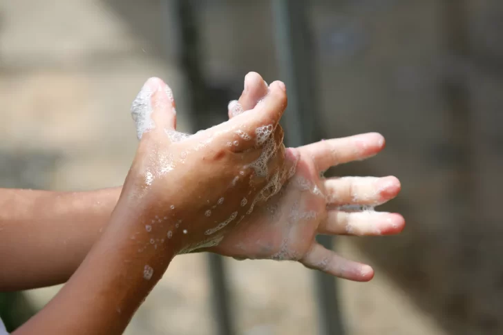 La mitad de los hogares en República Dominicana no cuenta con instalaciones fijas para el lavado de manos