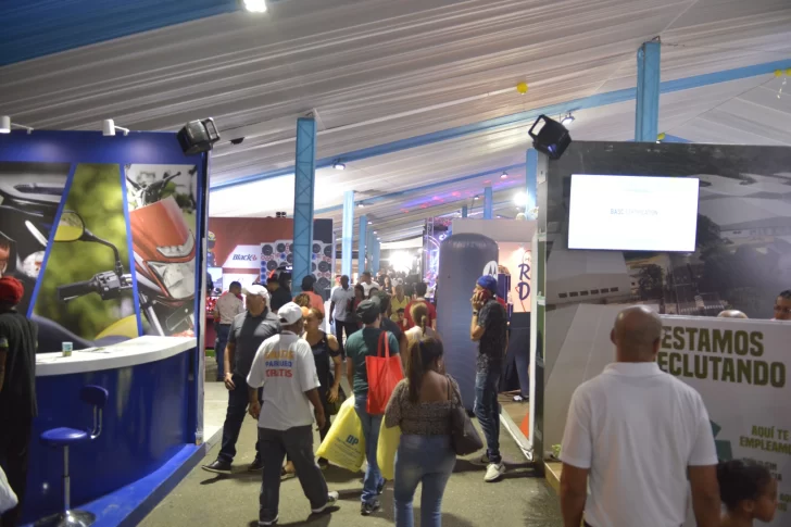 Unas-150-mil-personas-visitaron-Expo-Cibao-segun-organizadores-1-728x485