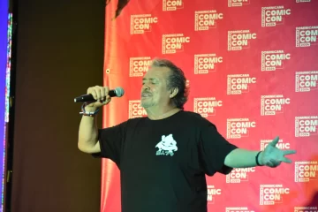 Adrián Barba, el icónico cantante de Dragon Ball Z, cerró la primera edición de la Comic Con