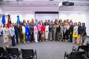 Programa de formación fortalecerá el rol de las mujeres en el Congreso Nacional