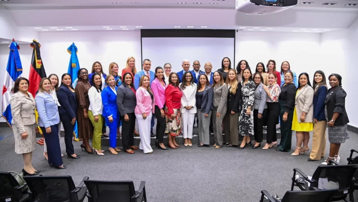 Programa de formación fortalecerá el rol de las mujeres en el Congreso Nacional