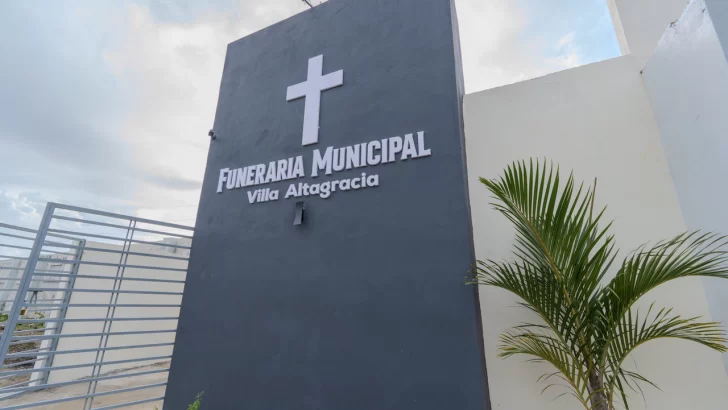 Villa Altagracia inaugura funeraria municipal