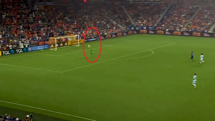 Gol de disparo de casi 73 metros premiado como el mejor de la MLS