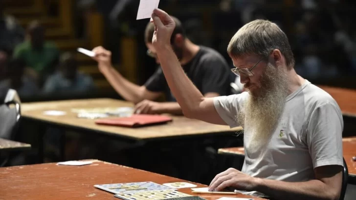 Nigel Richards, el indiscutible campeón del Scrabble en inglés, francés y español