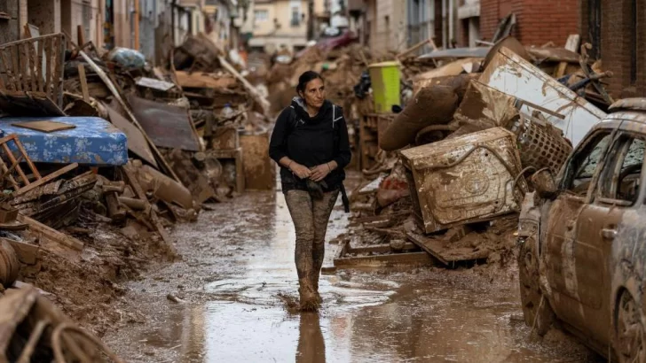 Las imágenes del antes y después de la DANA que muestran la msgnitud de la devastación en Valencia