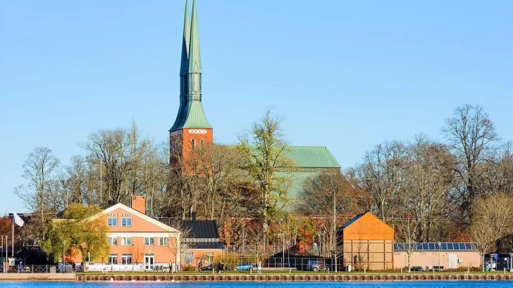 Växjö, la ciudad sueca que es un ejemplo mundial de arquitectura con madera a gran escala